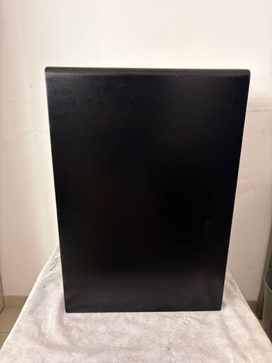 כספת דיגיטלית דגם M580 כספת ביטוח 70 ק"ג – מבט מצד ימין