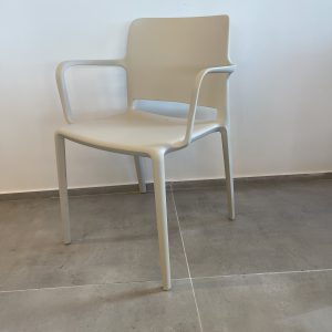 כיסא אוכל MINIMAL עם ידיות