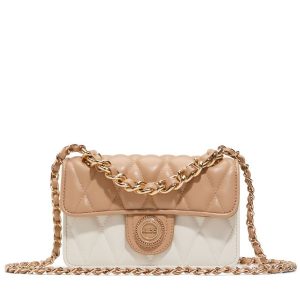 תיקי נשים - עם אקססוריז